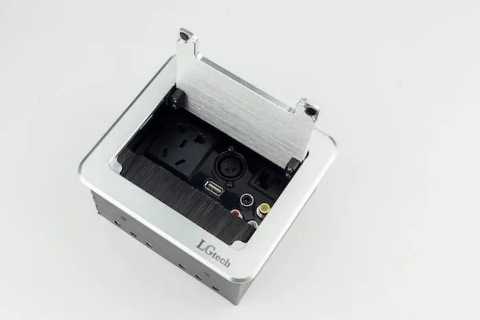 Ổ cắm âm bàn làm việc cao cấp LG Tech LG-AS2107-SA - 3