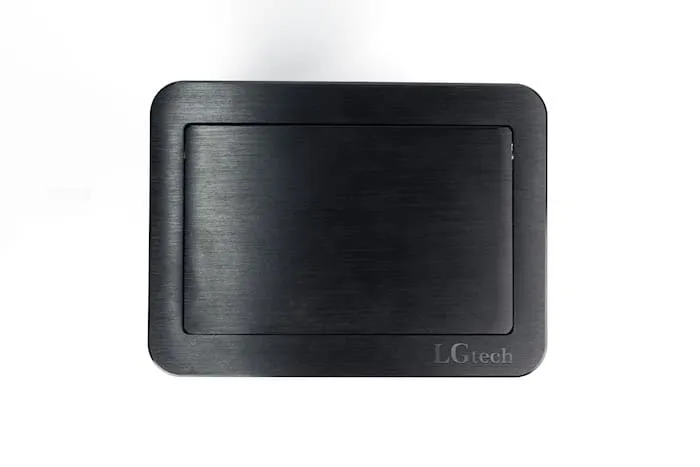Ổ usb âm bàn, âm sàn cao cấp phù hợp showroom LG-L0425 - 8