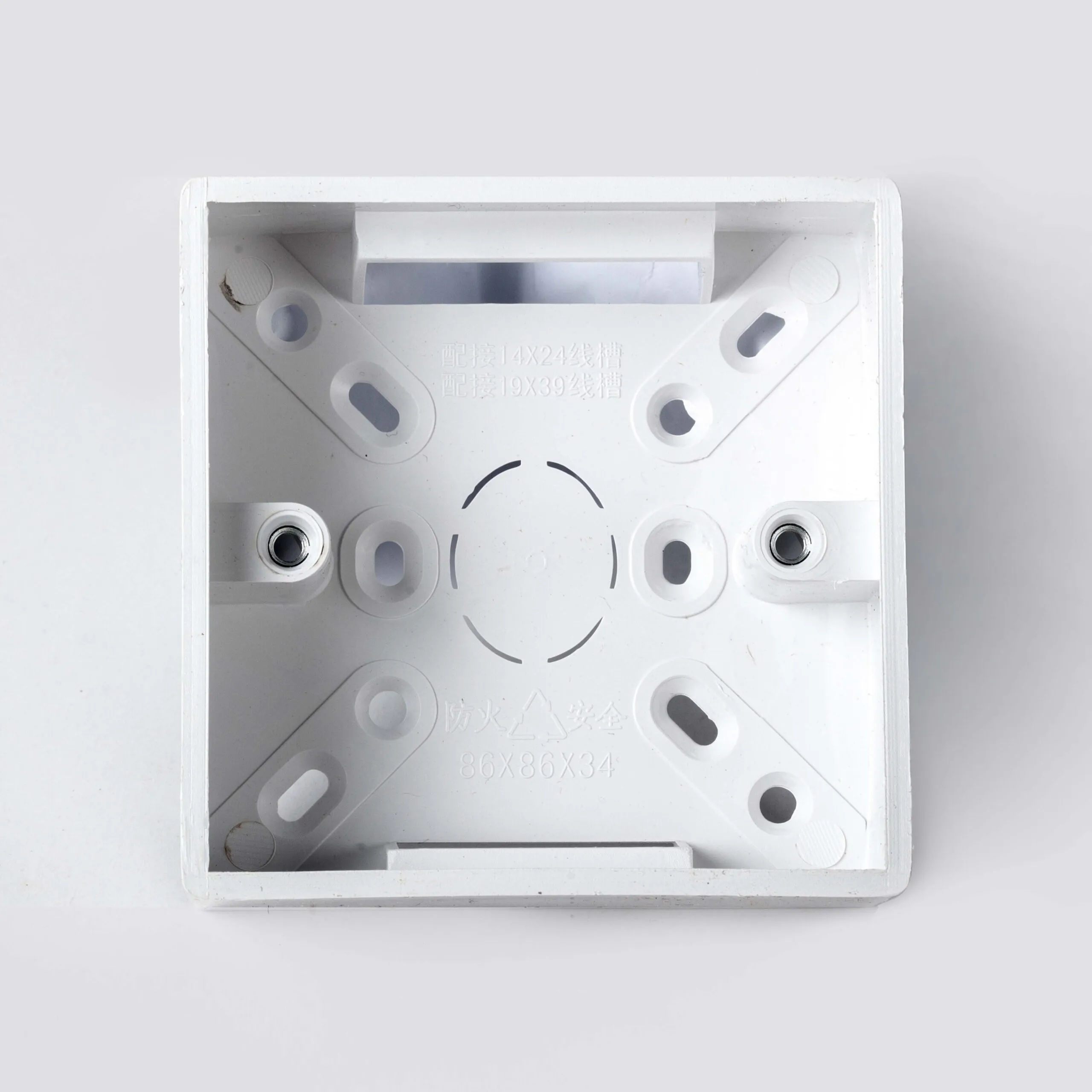 Đế nổi vuông chống cháy cho ổ điện, công tắc chất lượng cao LG Tech LG-DN-001