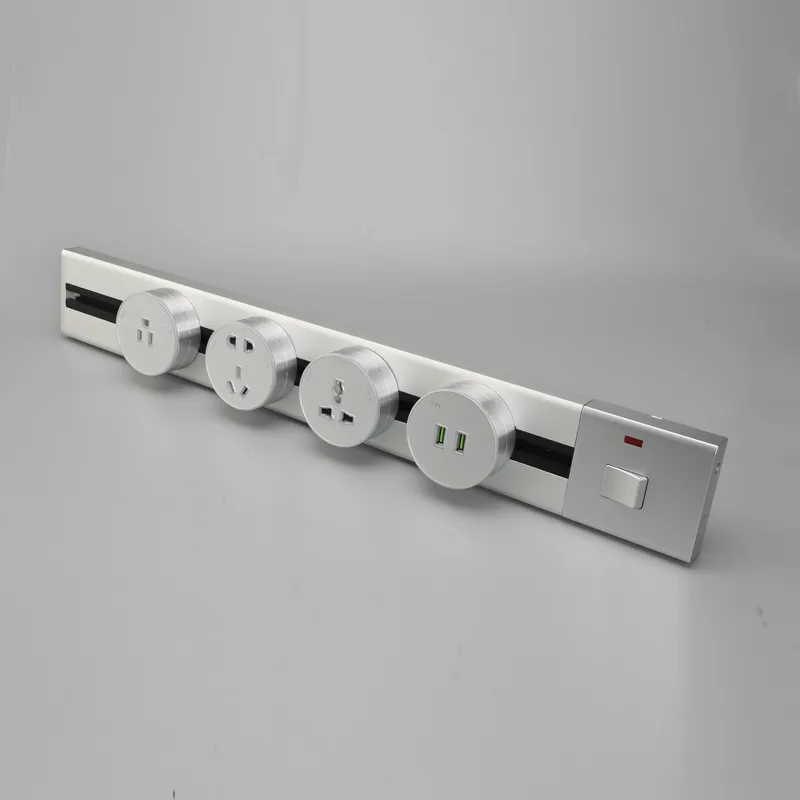 Thanh ray ổ điện nổi màu bạc 25A 5500W LG Tech - Thế hệ một - 6