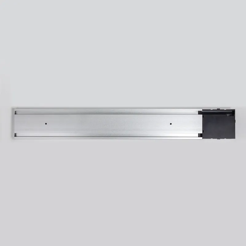 Thanh ray ổ điện nổi màu bạc 25A 5500W LG Tech - Thế hệ một - 5