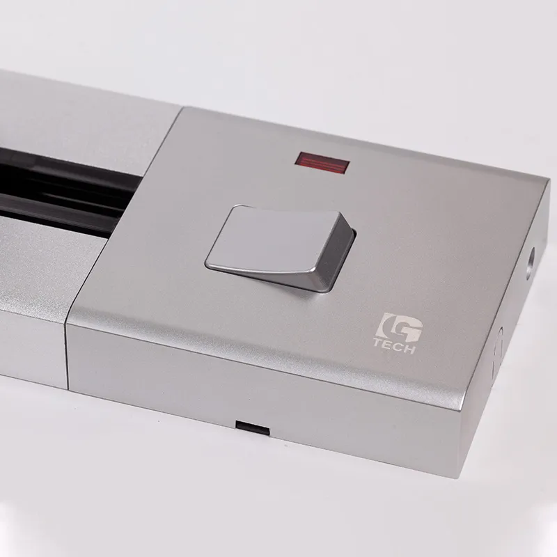 Công tắc tắt bật an toàn của ổ điện LG Tech LG-RN08S