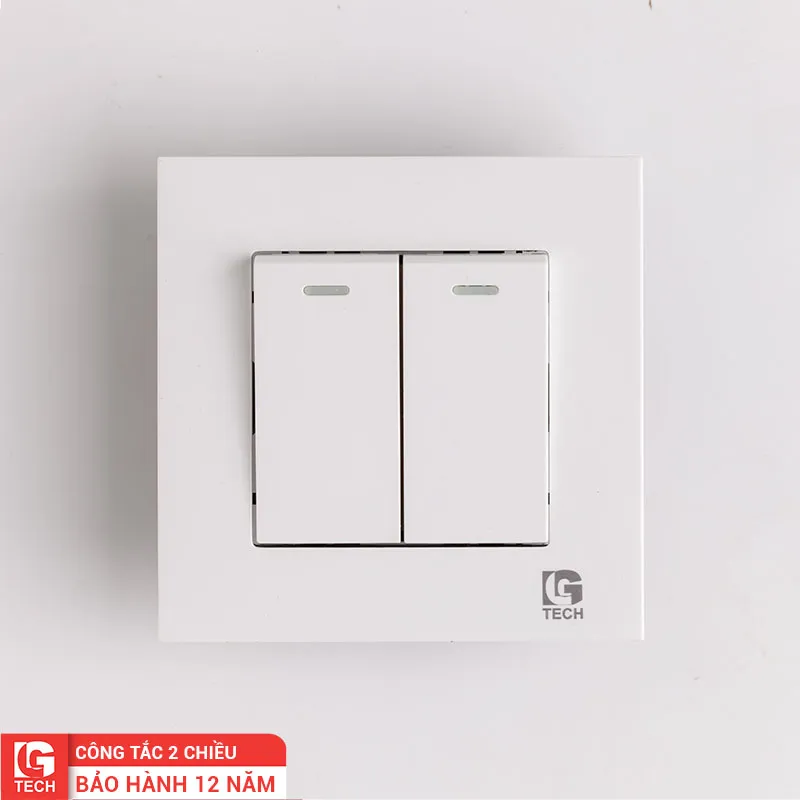 Công tắc 2 chiều đôi vuông màu trắng LG Tech LG-F21-002N