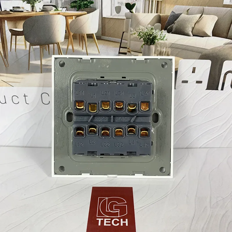 Công tắc 3 cực bốn nút màu trắng LG Tech LG-F21-004N - 5