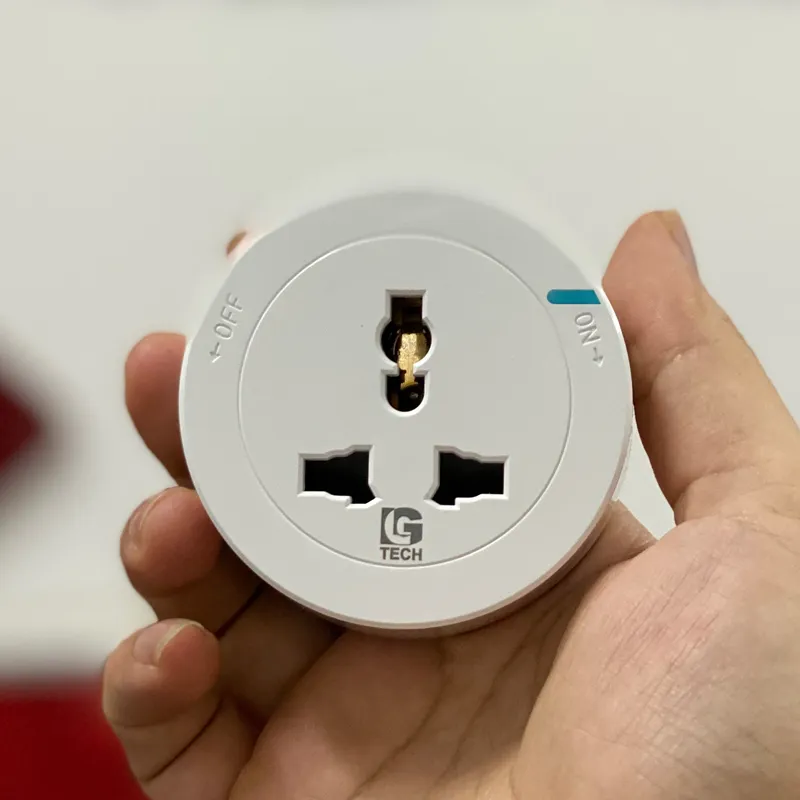 Ổ cắm cài thanh ray LG Tech màu trắng LG-GD15-07W
