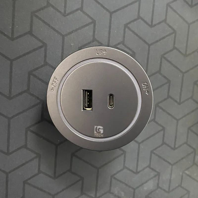 Ổ cắm cổng sạc Type C cho thanh ray 18W màu ghi LG-GD10-06Gr - Thế hệ hai - 5