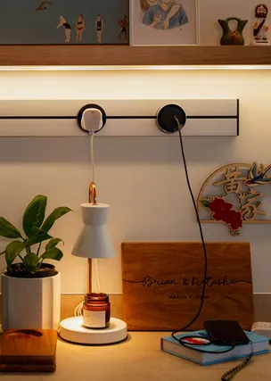 Ổ cắm thanh ray nổi màu trắng 32A 8000W LG Tech - Thế hệ hai - 8