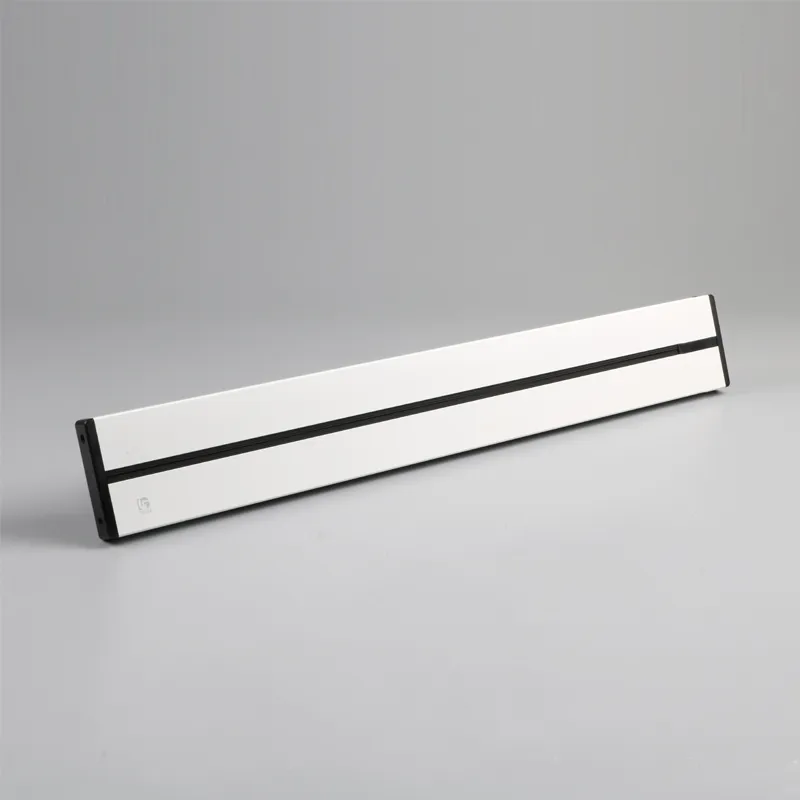 Ổ cắm thanh ray nổi màu trắng 32A 8000W LG Tech - Thế hệ hai - 3