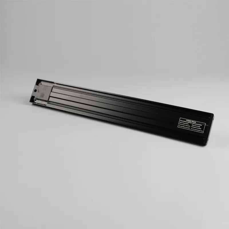 Ổ cắm thanh trượt nổi có công tắc màu đen 32A 8000W LG Tech - 5