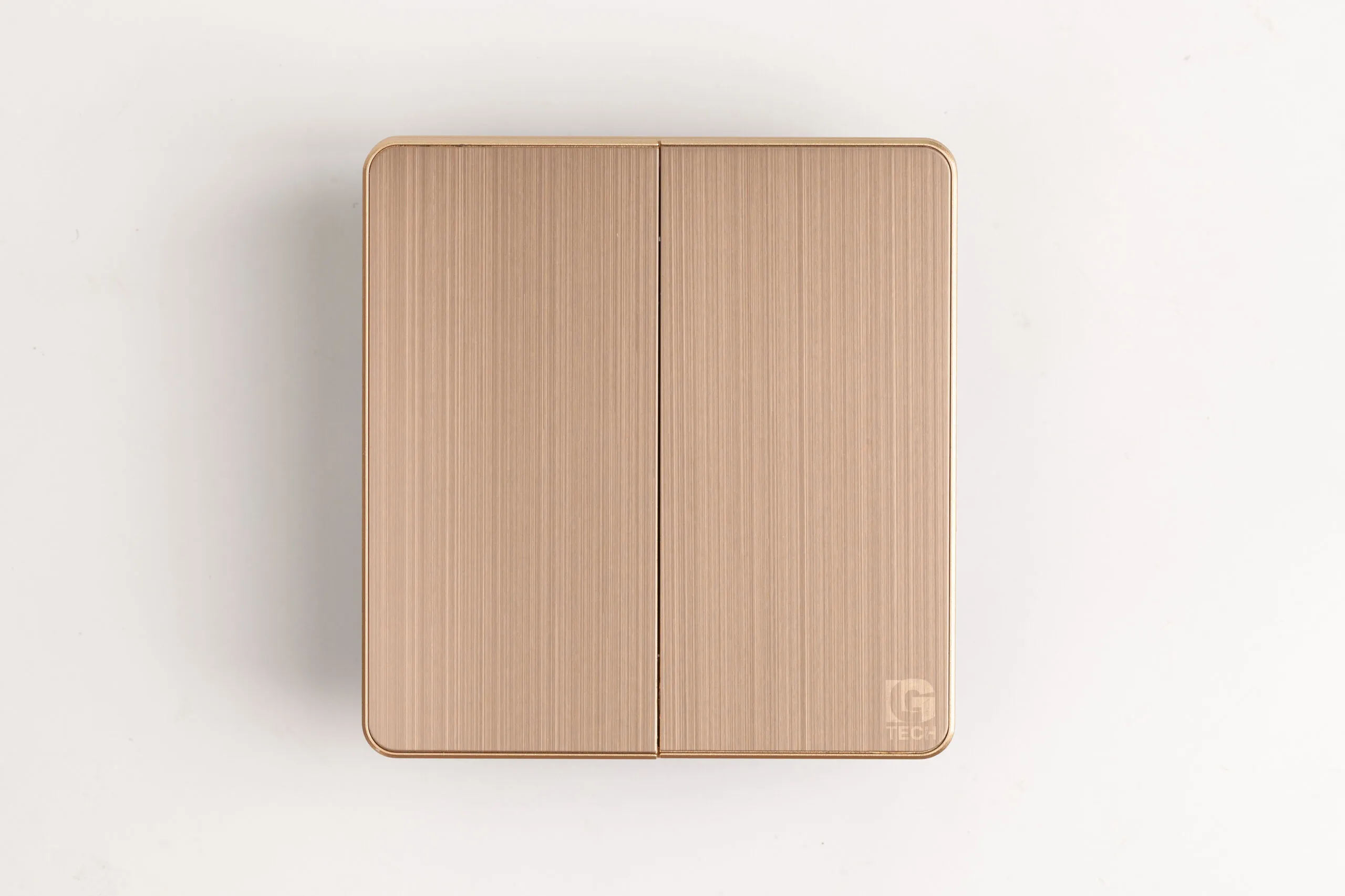 Công tắc đôi 1 chiều, màu gold tràn viền LG Tech LG-AB-L-002 - 4