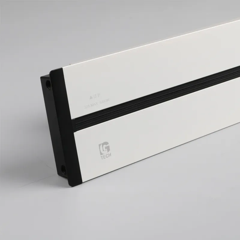 Ổ cắm ray trượt âm màu trắng 32A 8000W LG Tech - Thế hệ hai - 4