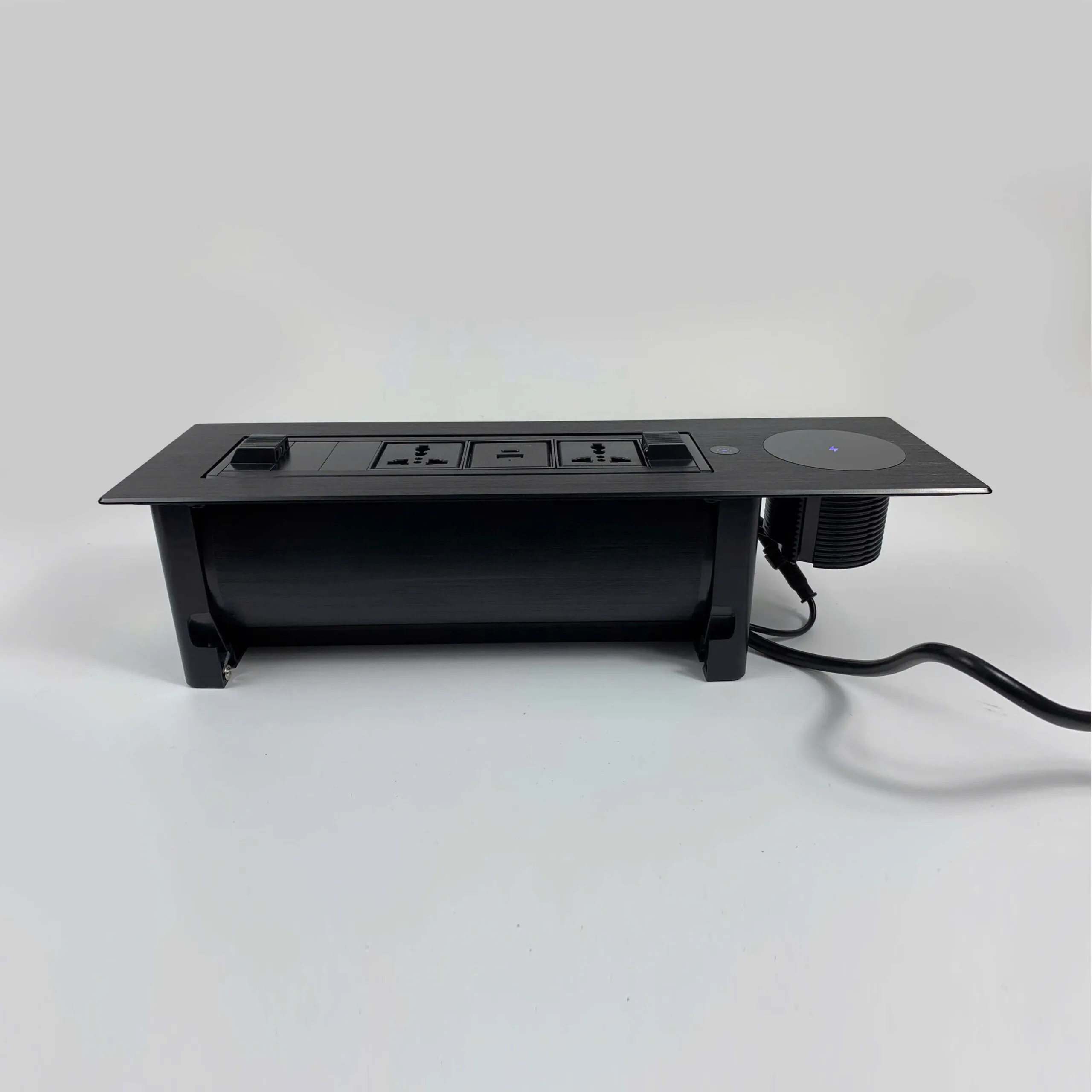 Ổ điện âm bàn màu đen LG Tech LG-LK600G-B - 4