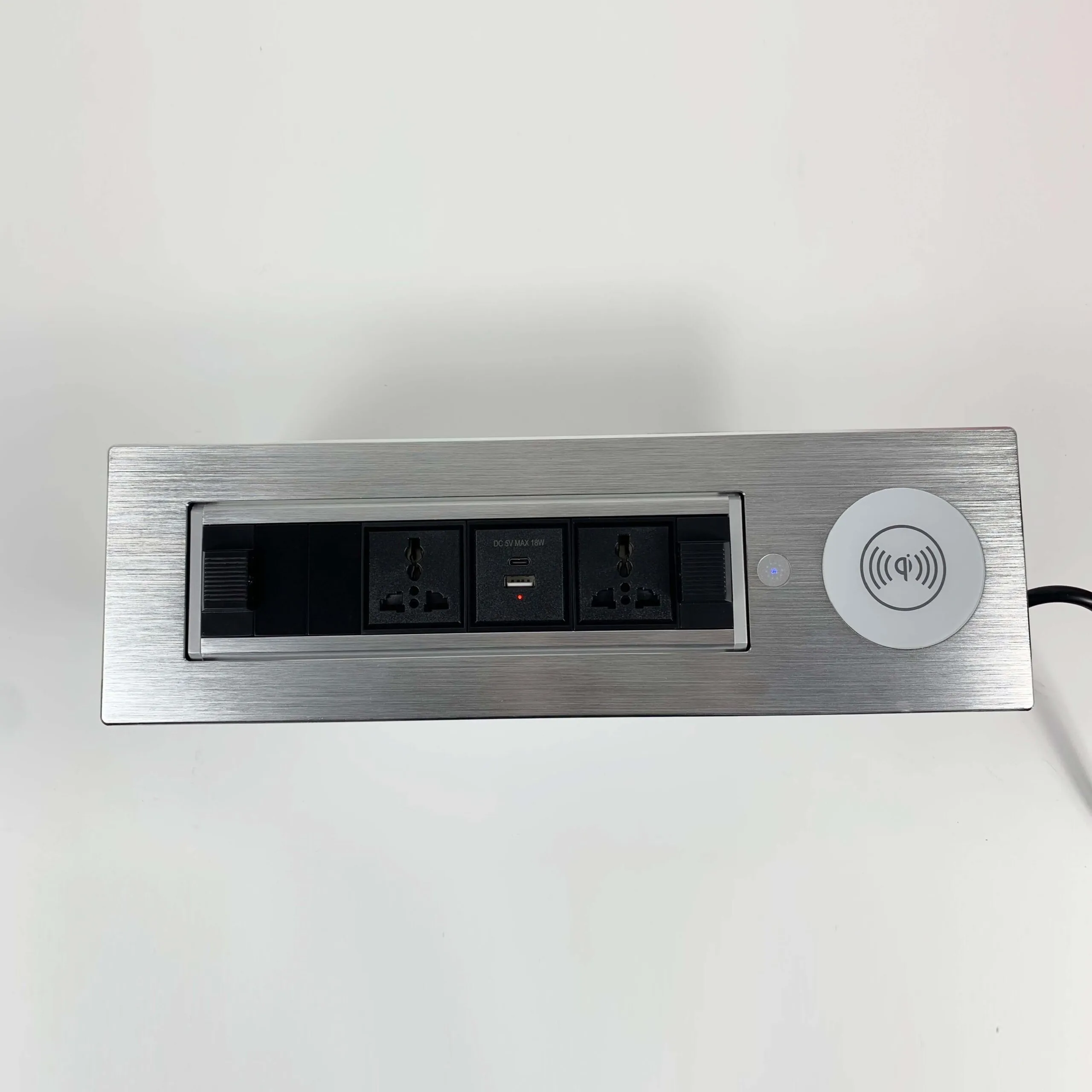 Ổ điện âm bàn màu bạc LG Tech LG-LK600G-S - 4